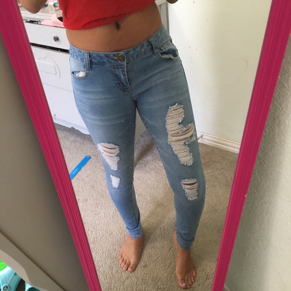 Medium wash ripped skinny jeans